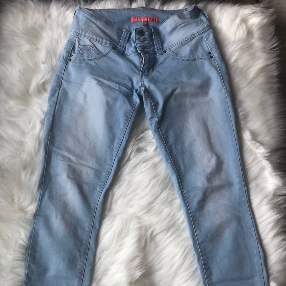 Wannabetterbutt? YMI jeans